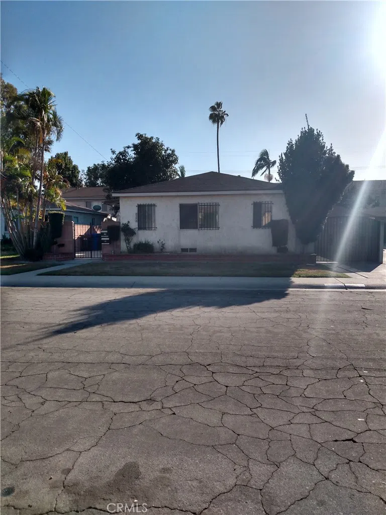 8354 La Villa Street Downey, CA 90241