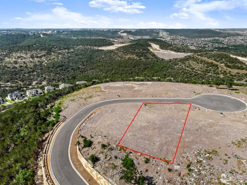 106 Montana Del Oro Way Spicewood, TX 78669