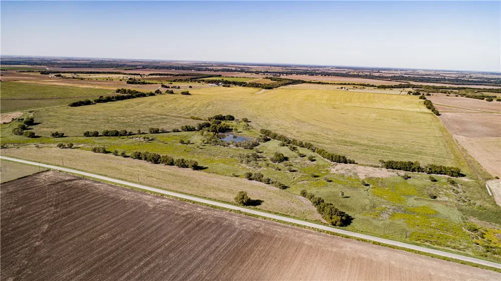 Fm 1063 Thrall, TX 76578