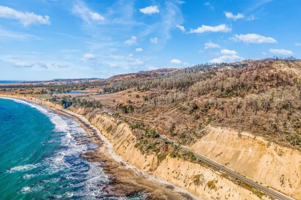 3744 Hwy 1 Davenport, CA 95017