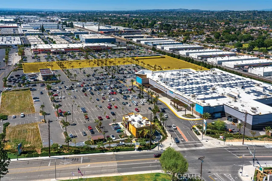 629 S Placentia Avenue Fullerton, CA 92831