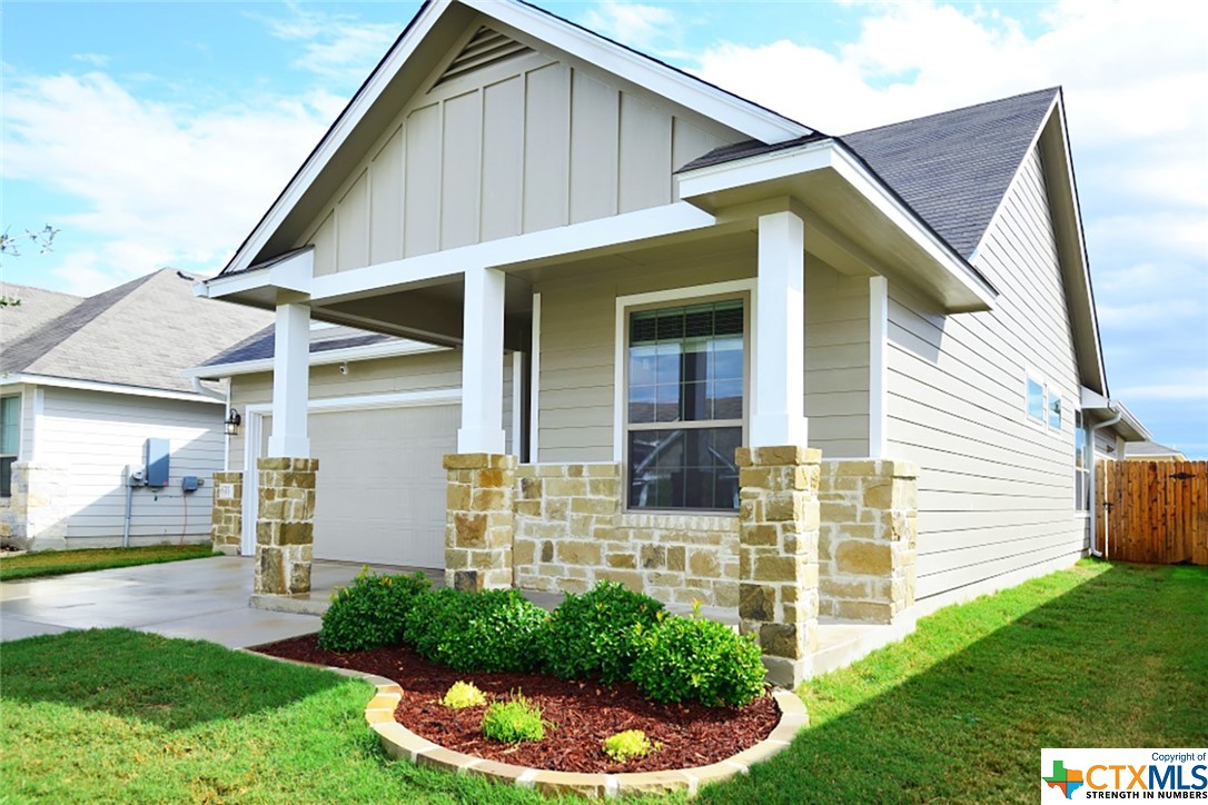 633 Ripplewood Drive