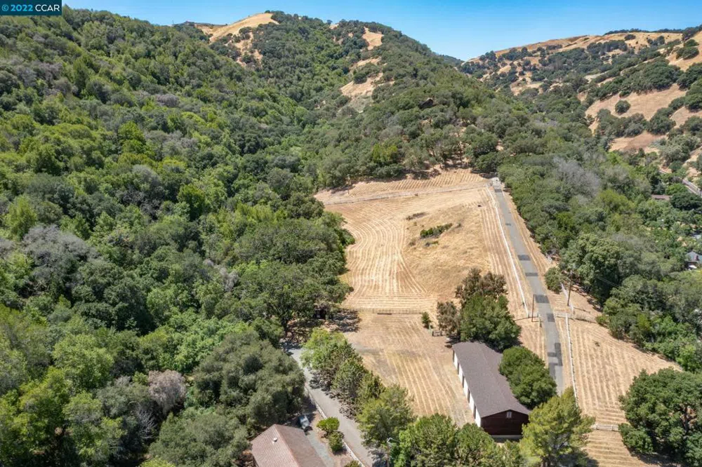 5433 Alhambra Valley Rd Martinez, CA 94553