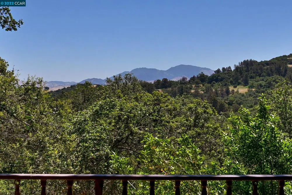 5433 Alhambra Valley Rd Martinez, CA 94553