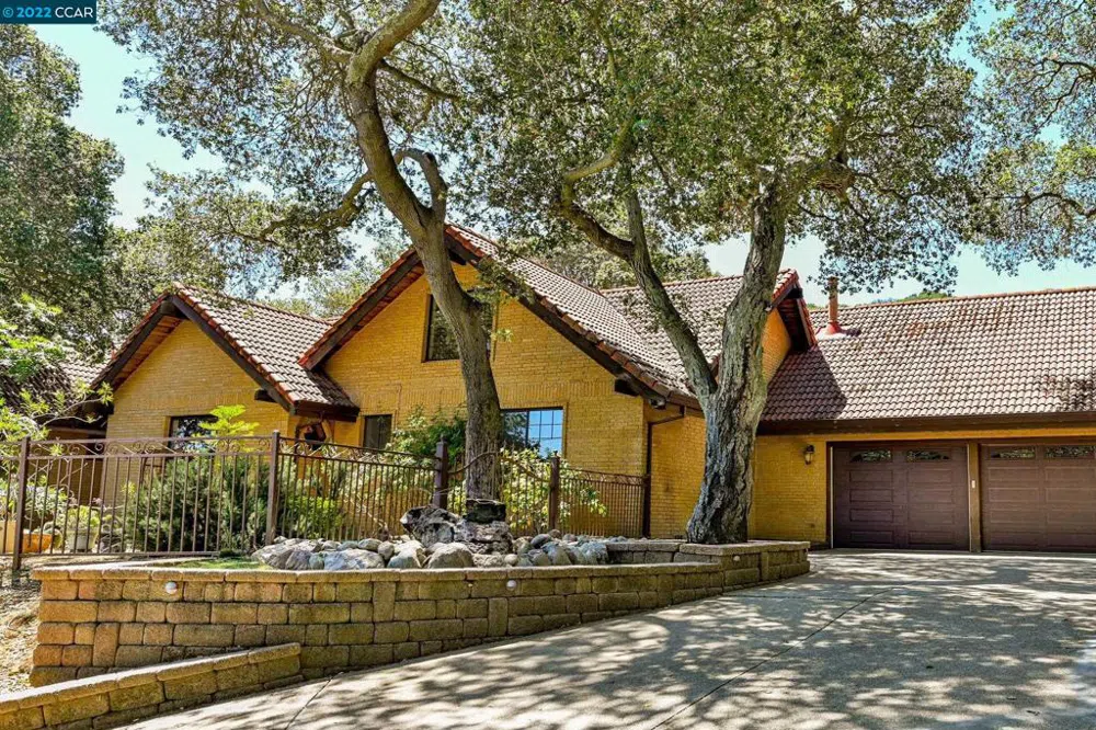 5433 Alhambra Valley Rd Martinez, CA 94553