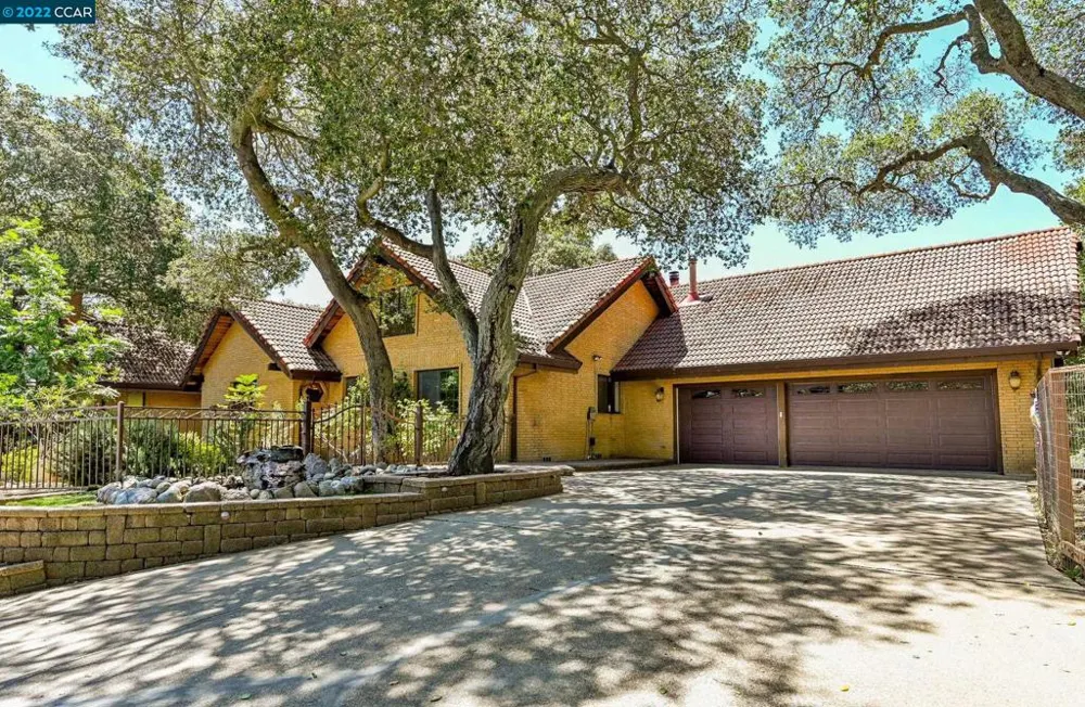 5433 Alhambra Valley Rd Martinez, CA 94553