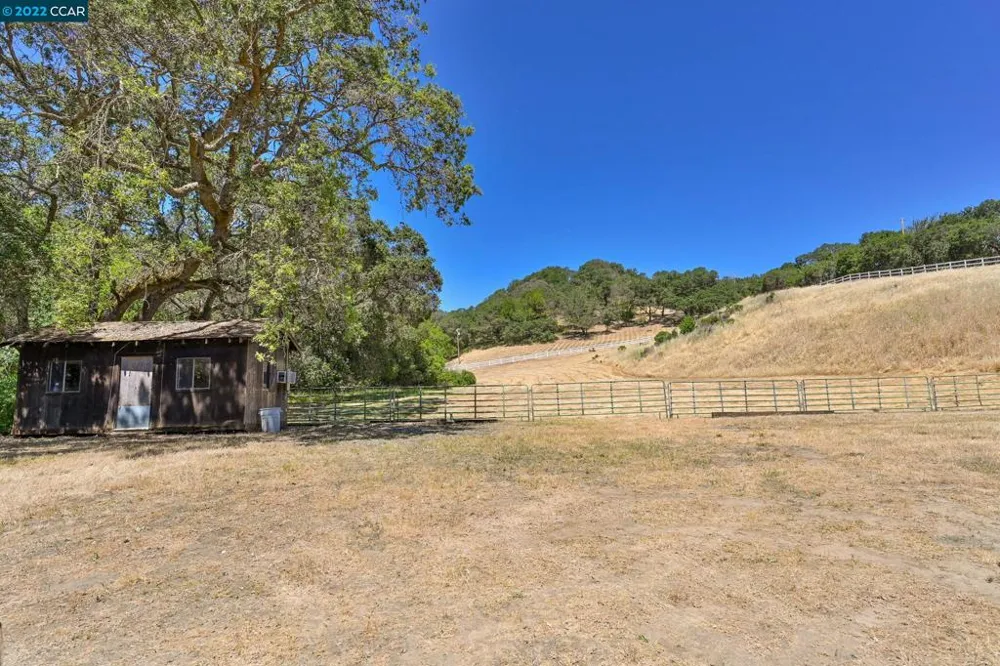 5433 Alhambra Valley Rd Martinez, CA 94553