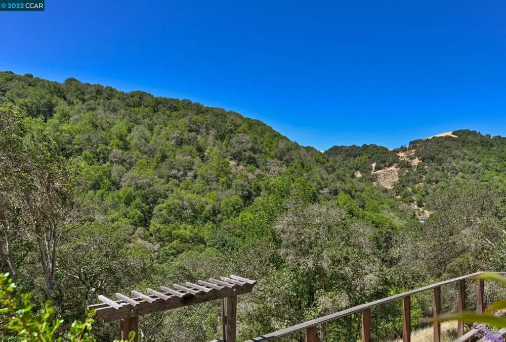 5433 Alhambra Valley Rd Martinez, CA 94553