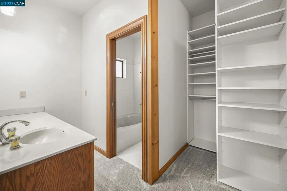 5433 Alhambra Valley Rd Martinez, CA 94553