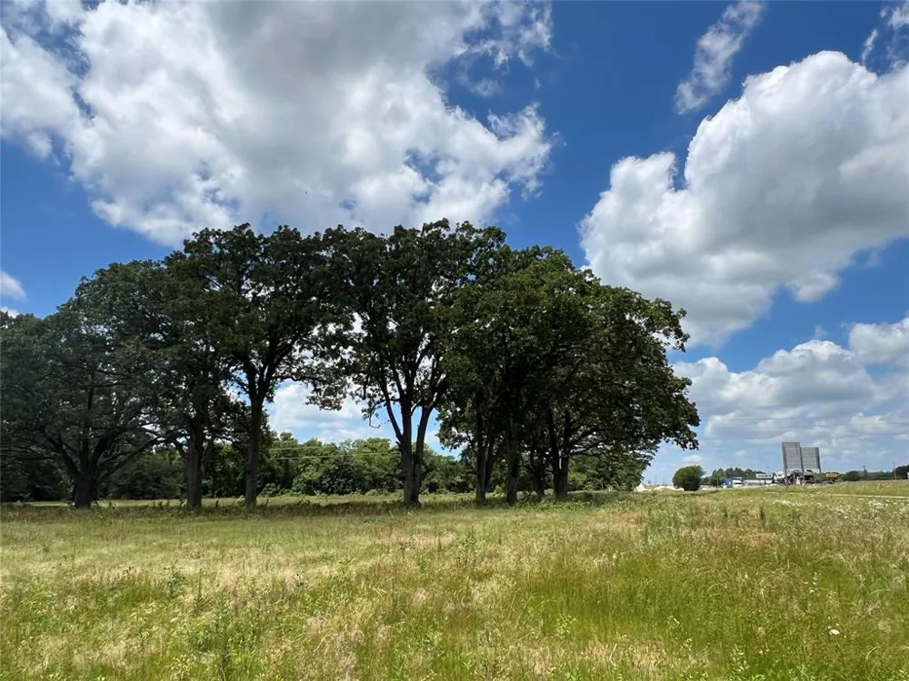 W Shannon Road Sulphur Springs, TX 75482