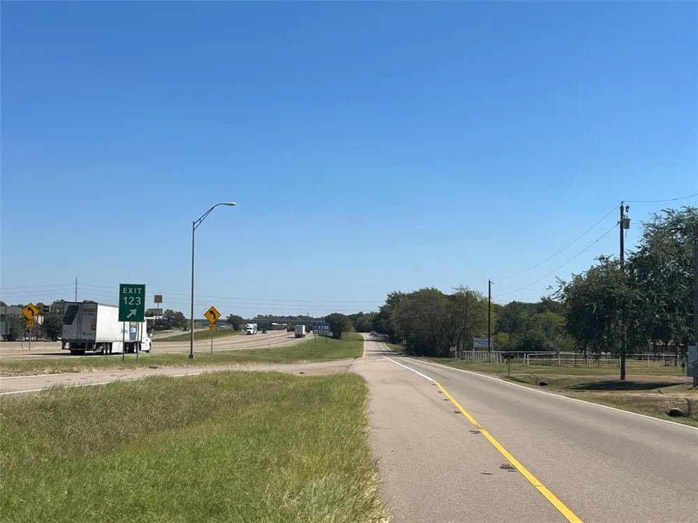 W Shannon Road Sulphur Springs, TX 75482