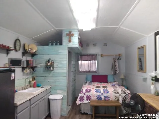 2682 Hwy 336 Leakey, TX 78873