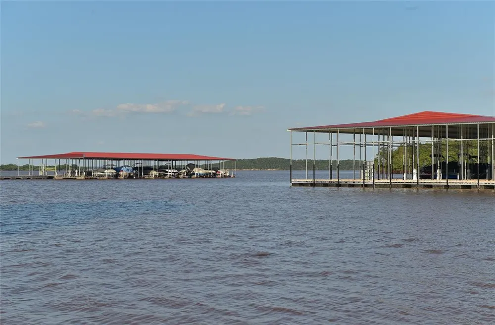 37 Pine Hills Lane Gordonville, TX 76245