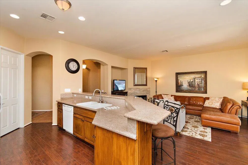 49580 Wayne Street Indio, CA 92201
