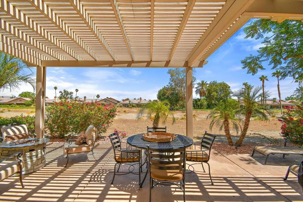 49580 Wayne Street Indio, CA 92201