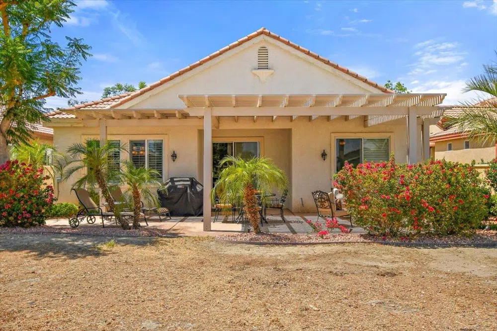 49580 Wayne Street Indio, CA 92201
