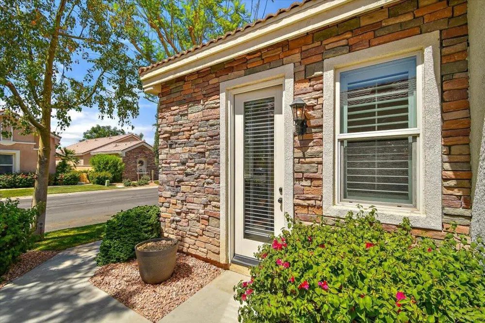 49580 Wayne Street Indio, CA 92201