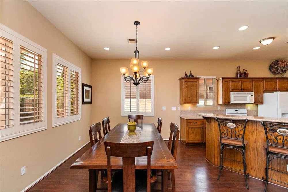 49580 Wayne Street Indio, CA 92201