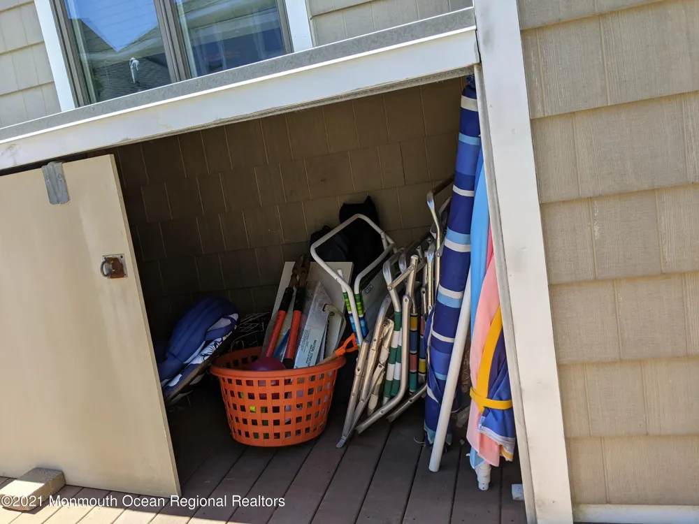 289 Monterey Circle Lavallette, NJ 08735