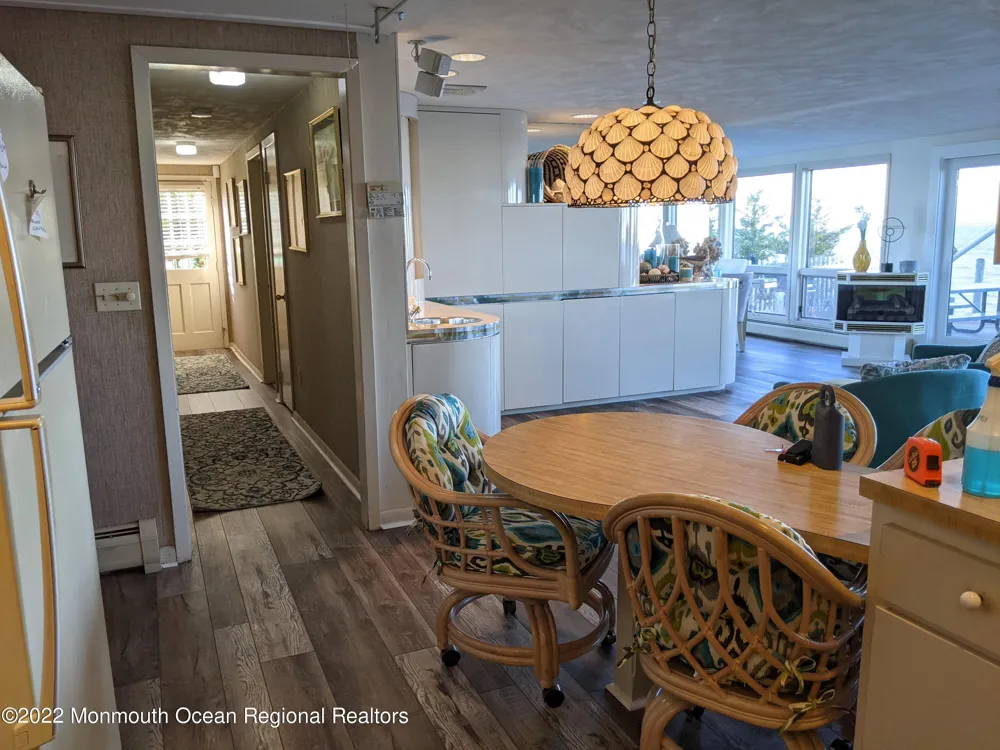 289 Monterey Circle Lavallette, NJ 08735