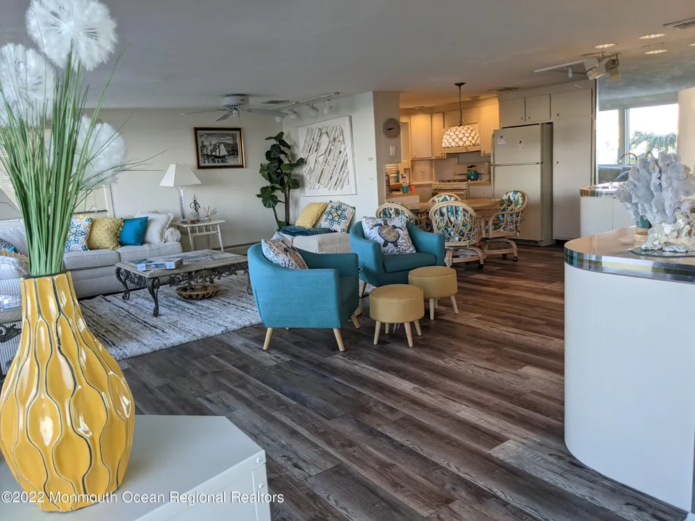 289 Monterey Circle Lavallette, NJ 08735