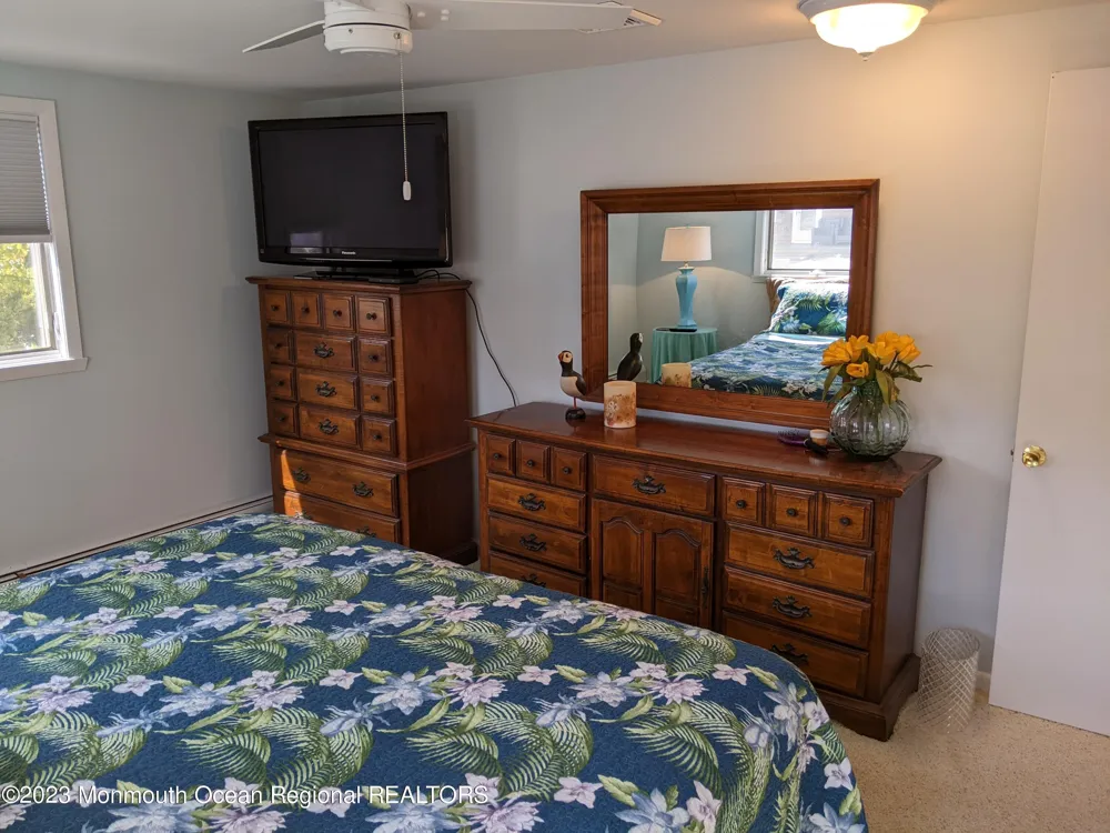 289 Monterey Circle Lavallette, NJ 08735