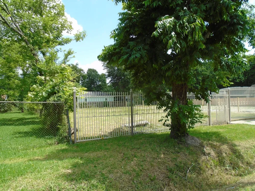 3911 Dorchester Street Houston, TX 77016