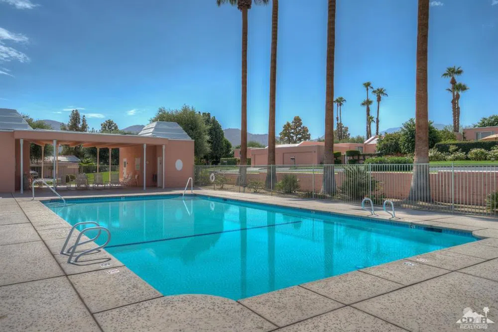 47128 El Menara Circle Palm Desert, CA 92260