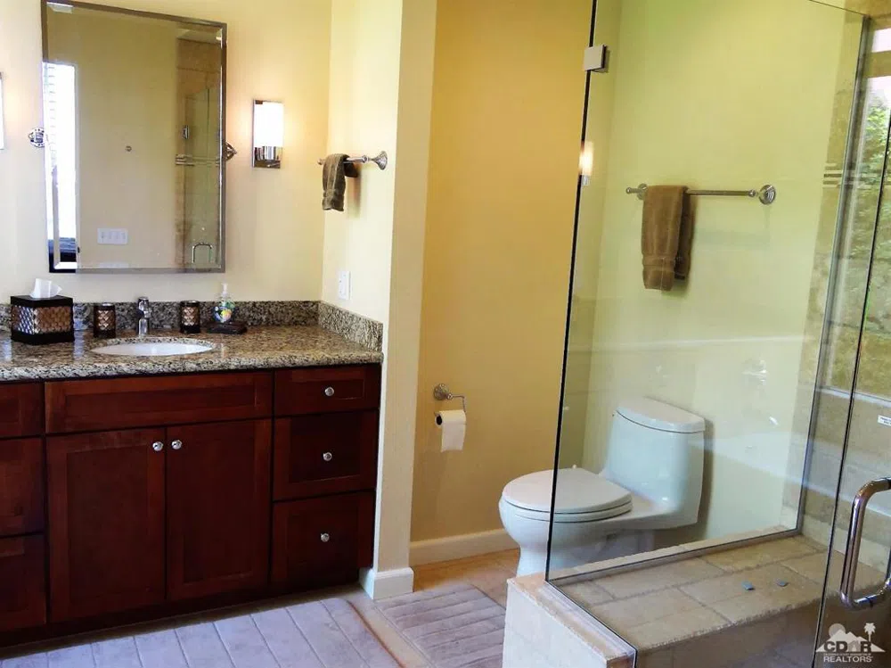 47128 El Menara Circle Palm Desert, CA 92260