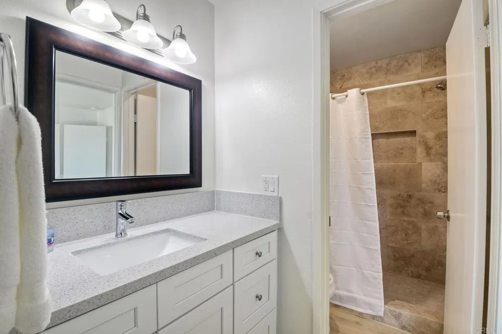 6675 Paseo Del Norte #B Carlsbad, CA 92011