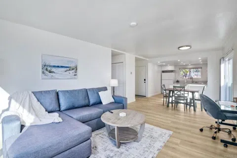 6675 Paseo Del Norte #B