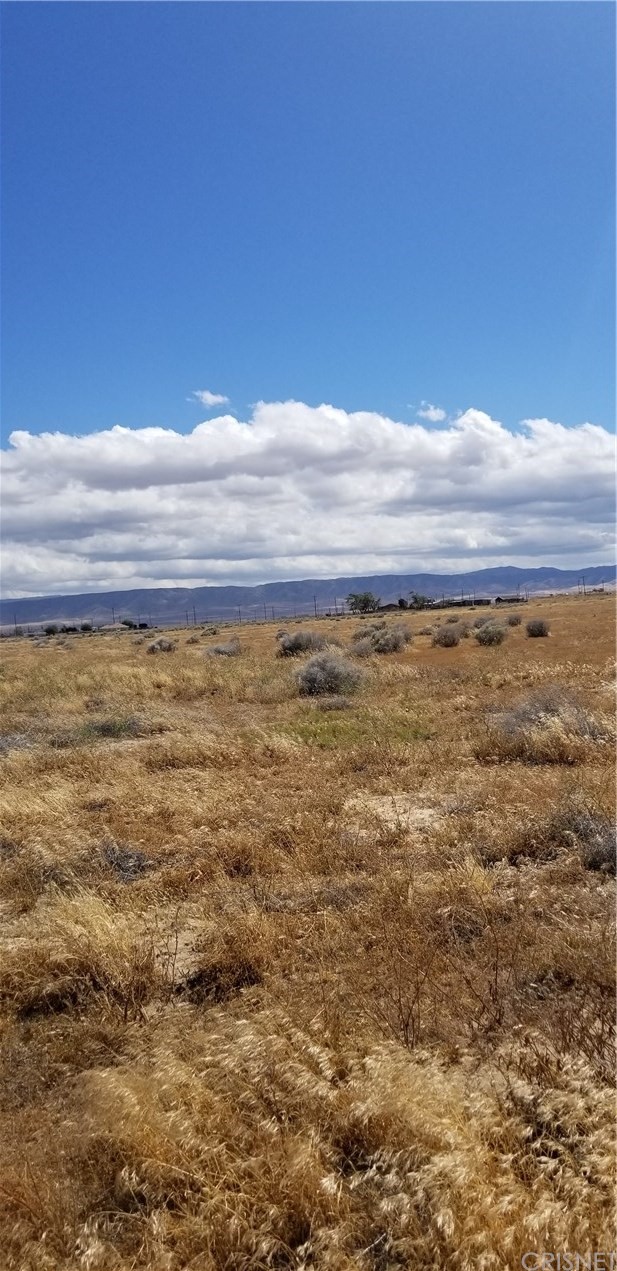 Vac/Vic Avenue F8/75 Stw Lancaster, CA 93536