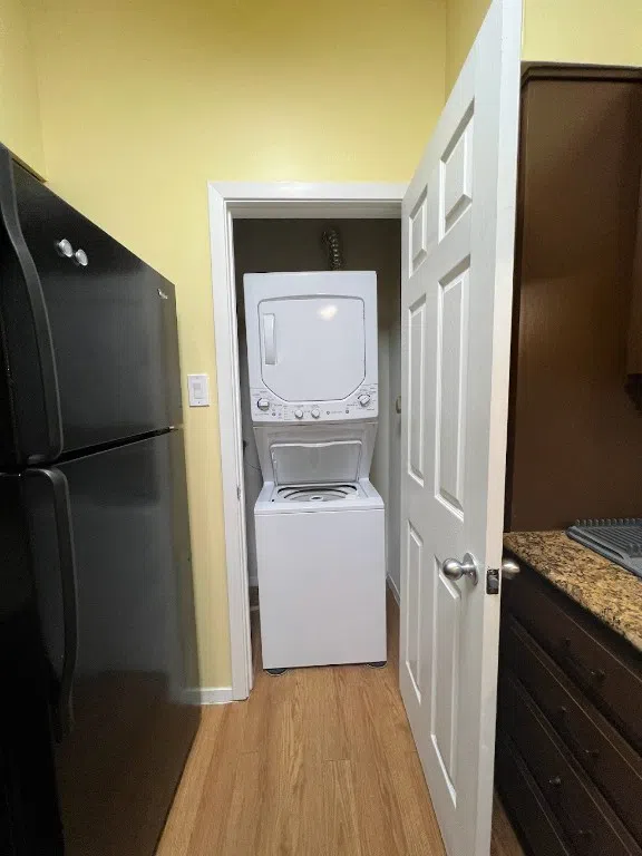 908 Poplar Street #207 Austin, TX 78705