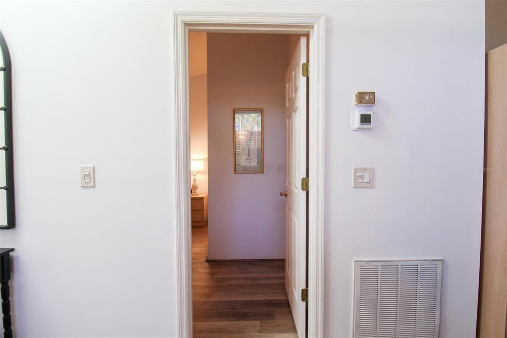 502 SANDERLING CIRCLE Bradenton, FL 34209