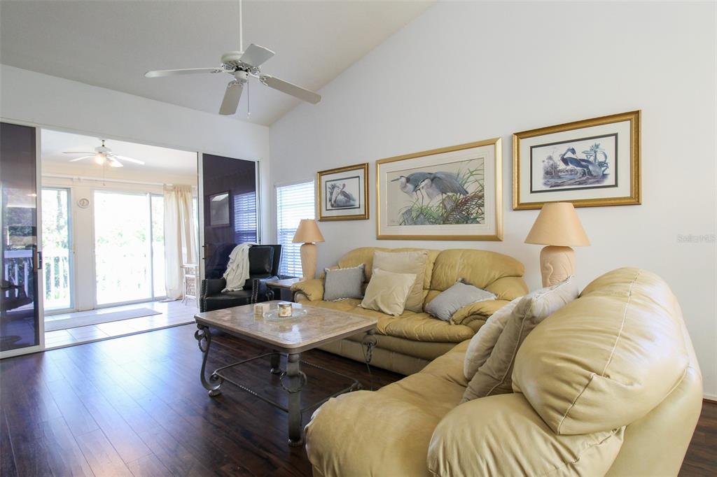 502 SANDERLING CIRCLE Bradenton, FL 34209