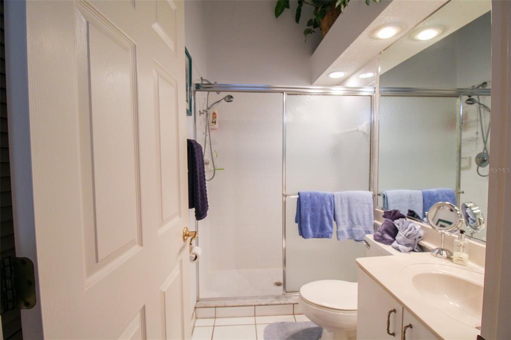 502 SANDERLING CIRCLE Bradenton, FL 34209