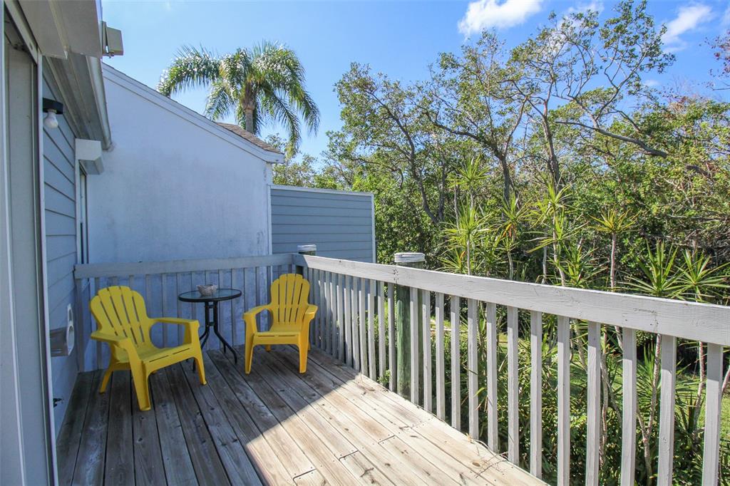 502 SANDERLING CIRCLE Bradenton, FL 34209