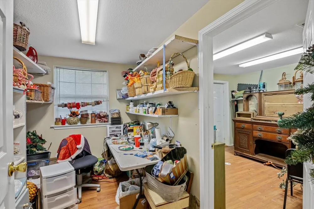 1301 Main Street Weatherford, TX 76086
