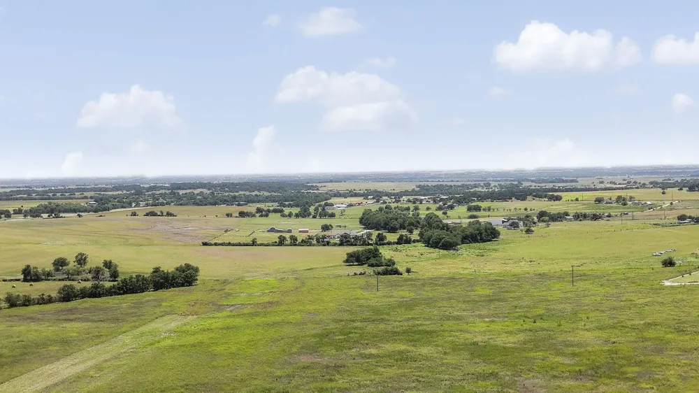 1066 County Road 153 - Lot 4 Georgetown, TX 78626