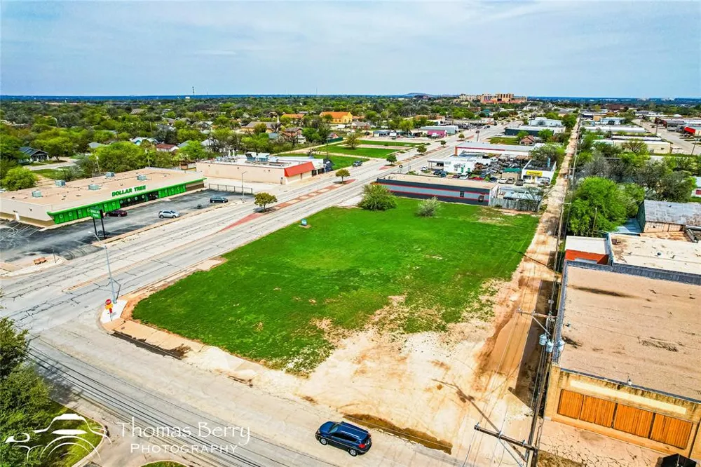 803 Pine Street Abilene, TX 79601