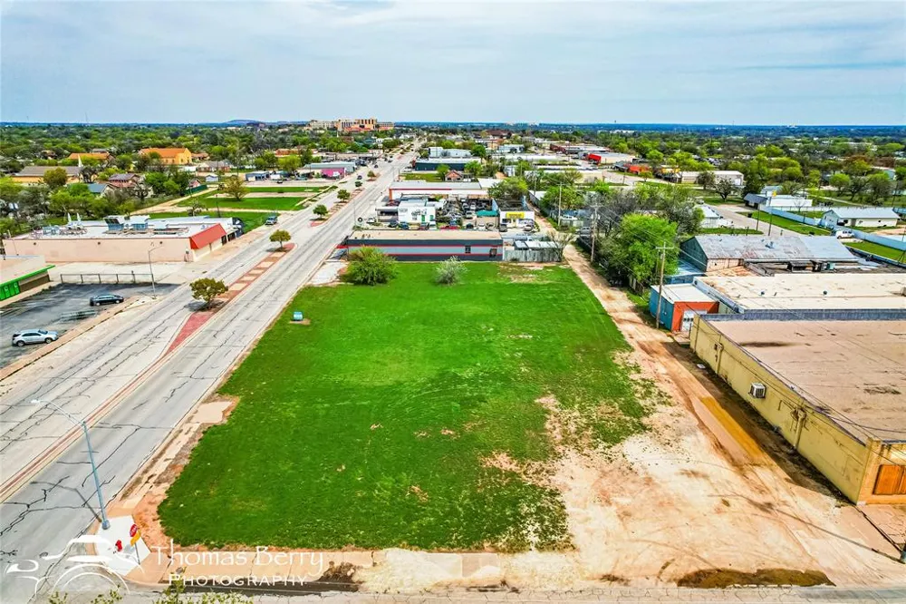 803 Pine Street Abilene, TX 79601
