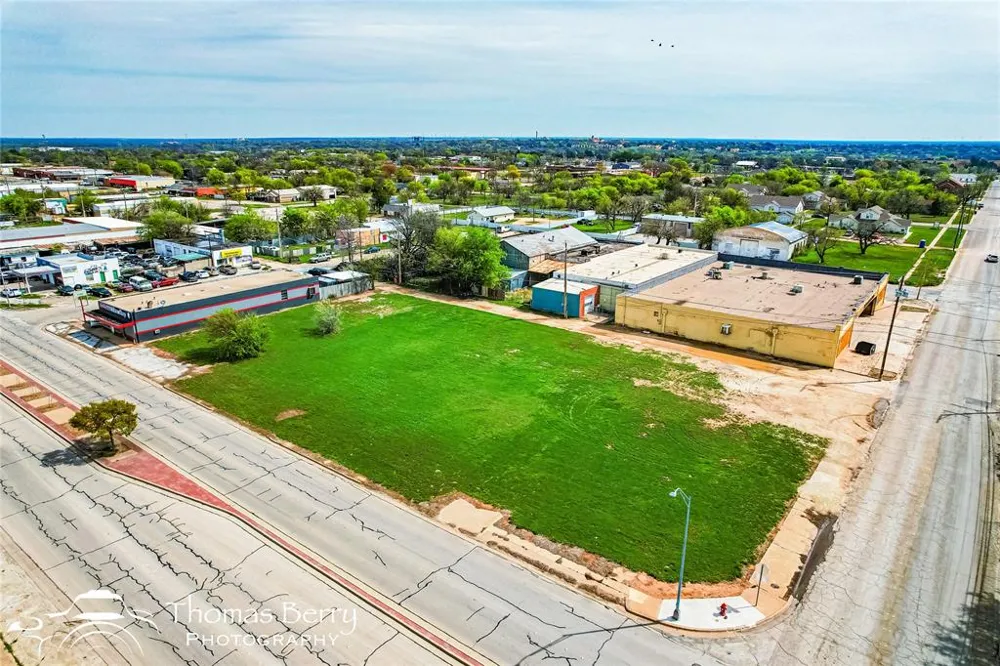 803 Pine Street Abilene, TX 79601