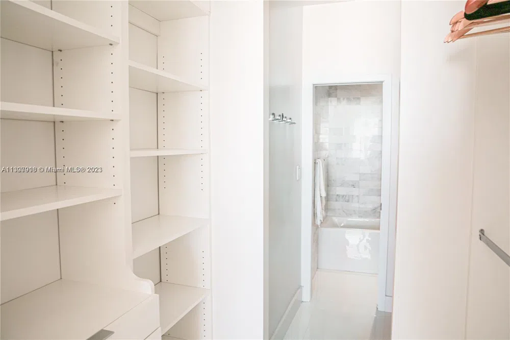 100 Lincoln Rd #1643 Miami Beach, FL 33139