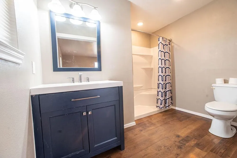 1385 Fm 194 Blossom, TX 75416