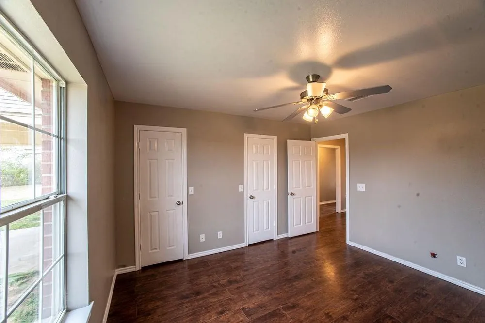 1385 Fm 194 Blossom, TX 75416