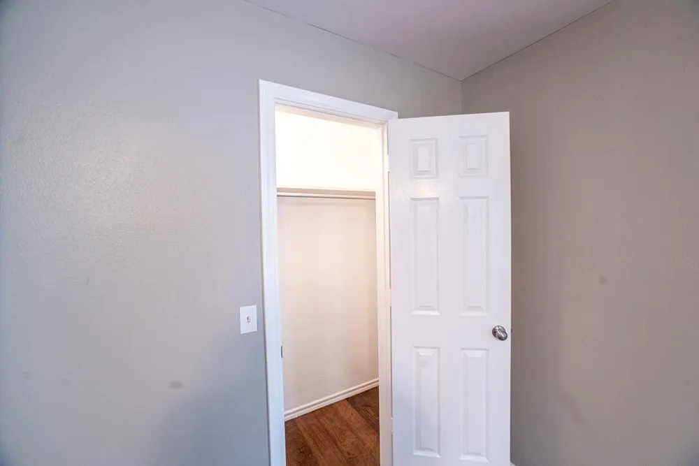1385 Fm 194 Blossom, TX 75416