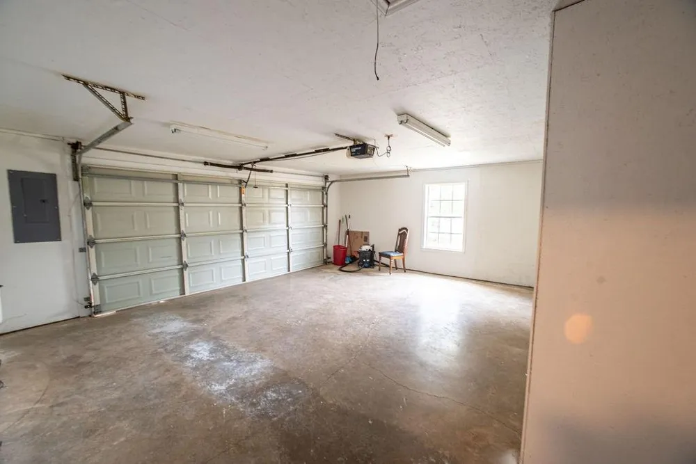 1385 Fm 194 Blossom, TX 75416