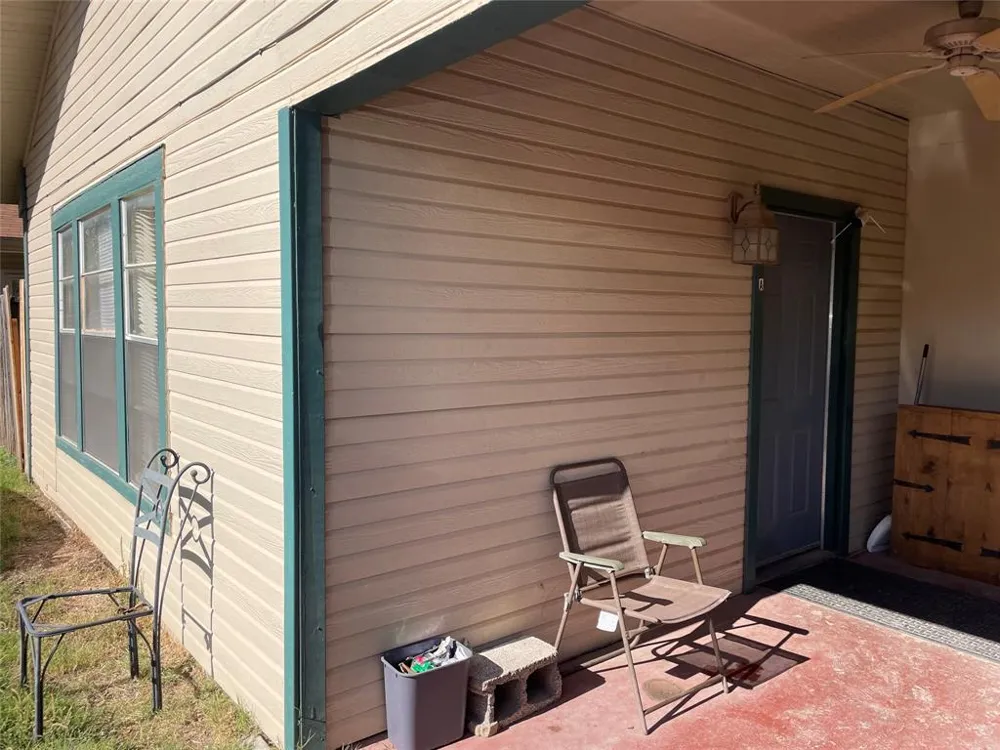 2130 S 2nd Street #B Abilene, TX 79605