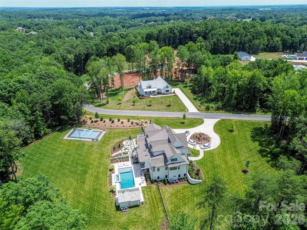 4012 Honey Tree Lane Kannapolis, NC 28027