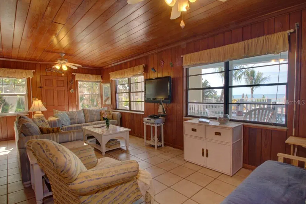 19646 GULF BOULEVARD #3 Indian Shores, FL 33785